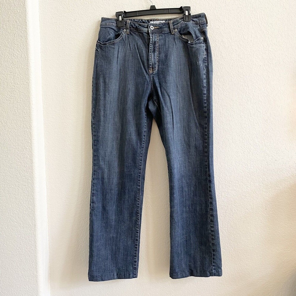 Chico's Platinum Sz 2 /12‎ Regular Bootcut Mid Rise Pockets Jeans